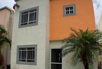 Casa en  Calle 55 Sm 74, Jardines De Bonampak, Cancún, Quintana Roo, México