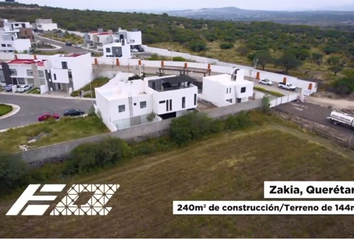 Casa en fraccionamiento en  Zákia Querétaro, Paseos De Zakia Poniente, Santiago De Querétaro, Querétaro, México