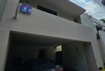 Casa en  Calle Juan Ignacio Ramón Sur 601-699, Palo Blanco, San Pedro Garza García, Nuevo León, 66236, Mex