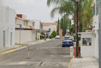 Casa en  P.º De Libero, Manzanares, Jurica Acueducto, 76230 Juriquilla, Querétaro, México