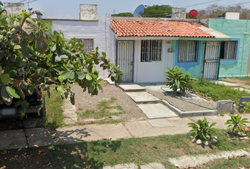 Casa en  C. Golondrina 108, Campo Verde, 48290 Puerto Vallarta, Jal., México