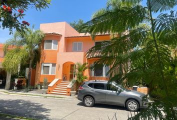 Casa en fraccionamiento en  Palmira, Cuernavaca, Morelos, México