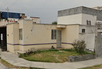 Casa en  Trompetistas, La Alianza, Monterrey, Nuevo León, México