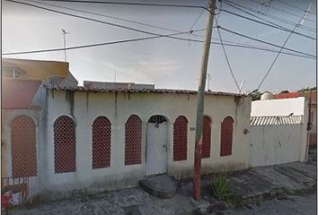 Casa en  Central 131, Vista Alegre, Veracruz, México