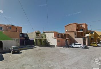 Casa en fraccionamiento en  Moisés Sosa Llerves 15304, Chihuahua 2000 I Etapa, Chihuahua 2000, Chihuahua, México