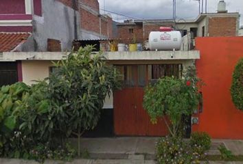 Casa en  Fuentes De Zamora 36, Villas De La Fuente, Uruapan, Michoacán, México