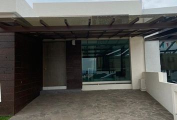 Casa en fraccionamiento en  Lomalta Tres Marías, Morelia, Michoacán De Ocampo, México