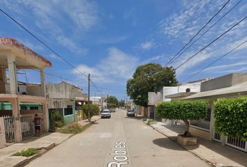 Casa en  Robles, Jacarandas, Mazatlán, Sinaloa, México