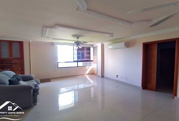 Apartment for rent in Rodadero Tradicional, Santa Marta