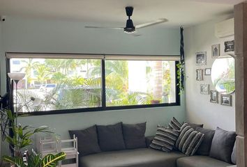 Casa en fraccionamiento en  Residencial Lantana, Calle Mañanitas, Cancún, Quintana Roo, México