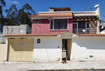 Casa en  C. 5 178, Otavalo, Ecuador