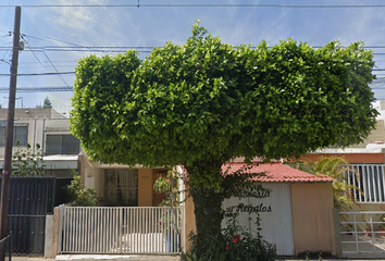 Casa en fraccionamiento en  Pez Austral 4045, Arboledas, Zapopan, Jalisco, México