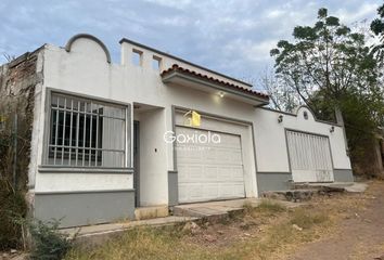 Casa en fraccionamiento en  10 De Abril, Culiacán Rosales