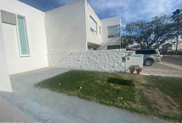 Casa en  Cumbres Del Lago, Santiago De Querétaro, Querétaro, México