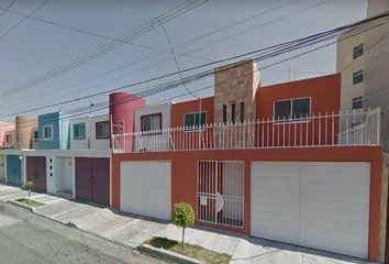 Casa en  Los Pilares, Puebla De Zaragoza, Puebla, México