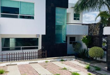 Casa en  Real De Juriquilla, Boulevard El Salto, Querétaro, México