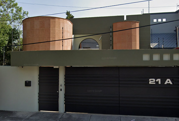 Casa en  Calle Ezequiel A. Chávez 21-mz 007, Mz 007, Ciudad Satélite, Naucalpan De Juárez, Méx., México