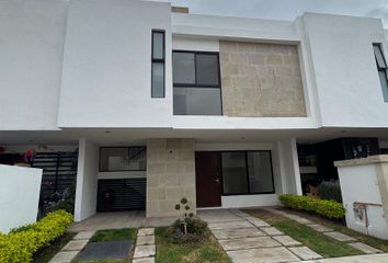 Casa en  Residencial La Cima, Boulevard Jose María Morelos, San Pablo Poniente, León, Guanajuato, México