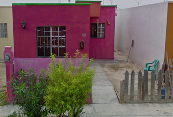 Casa en  Los Arcos, Reynosa