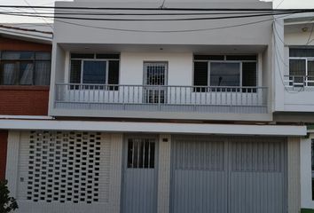 Casa en  Nido Haromali Kinder - San Miguel, Calle Ventura Ccalamaqui, San Miguel, Perú