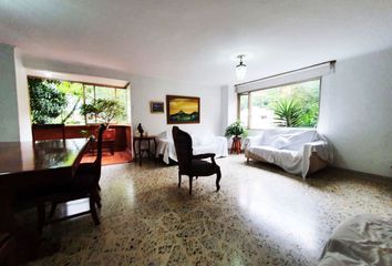 Apartamento en  Castropol, Medellín