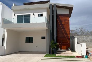 Casa en fraccionamiento en  Residencial El Delfin, Mazatlán, Sinaloa, México
