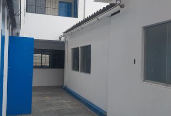 Casa en  Colegio Sec María Auxiliadora, Calle Trujillo S 768, Cuadra 7, Ur. San Miguel De Pedregal Alto, Lurigancho, Lima, 15468, Per