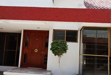 Casa en  Avenida Arboledas, Las Arboledas, Celaya, Guanajuato, México