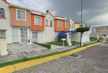 Casa en fraccionamiento en  Jardines De Santa Rosa, Puebla De Zaragoza, Puebla, México