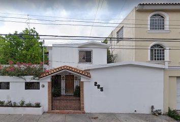 Casa en  Calle Pirandello, Sendero San Jerónimo, Monterrey, Nuevo León, México