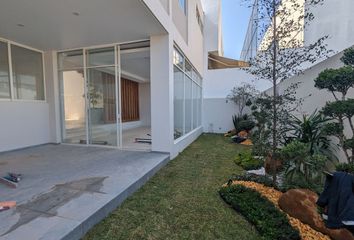 Casa en fraccionamiento en  45110, Zapopan, Jalisco, Mex