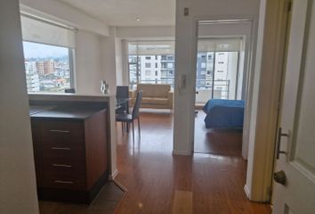 Suite en  Jeronimo Carrion & Avenida 6 De Diciembre, Quito, Ecuador