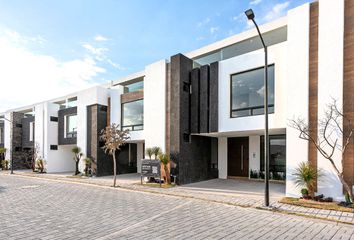 Casa en fraccionamiento en  Lomas De Angelópolis, San Bernardino Tlaxcalancingo, Puebla, México