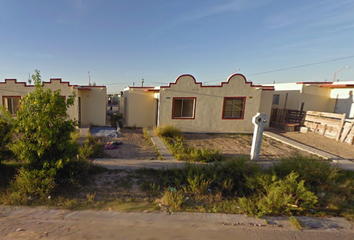 Casa en fraccionamiento en  Calle Wall Street 14180, Fraccionamiento Villas De Oradel, El Campanario Y Oradel, Tamaulipas, México