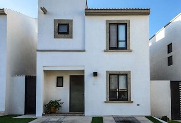 Casa en condominio en  El Mirador, Querétaro, México