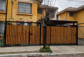 Casa en  Oscar Viel Balmaceda, San Bernardo, Chile