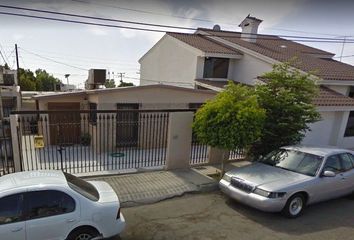 Casa en  Calle Río Magdalena, Las Fuentes, Mexicali, Baja California, México