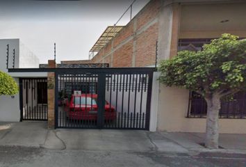 Casa en  Calle Miguel Lerdo De Tejada, Panamericano, Santiago De Querétaro, Querétaro, México