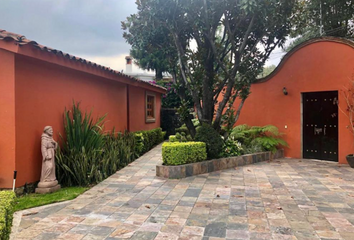 Casa en  La Escondida, Jardines De Ahuatepec, Cuernavaca, Morelos, México