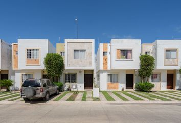 Casa en  Calle Estrella De Mar, Residencial Velamar, Playa Del Carmen, Quintana Roo, México