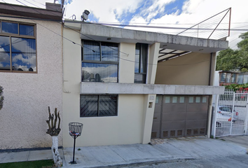 Casa en  Orquídeas 52, Jardines De San Mateo, 53240 Naucalpan De Juárez, Méx., México