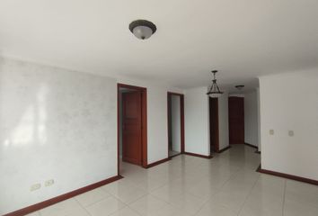 Apartamento en Los Alpes, Pereira