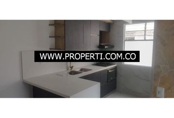 Apartamento en  Loma Del Indio San Diego, Loma De Indio, Medellín, Antioquia, Colombia