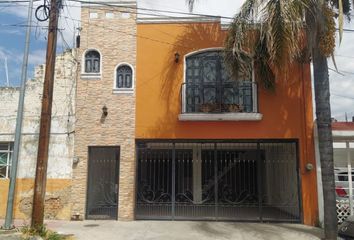 Casa en  Calle Cerro Azul 1481, Postes Cuates, Guadalajara, Jalisco, México