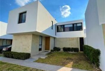 Casa en  Zibatá, Querétaro, México