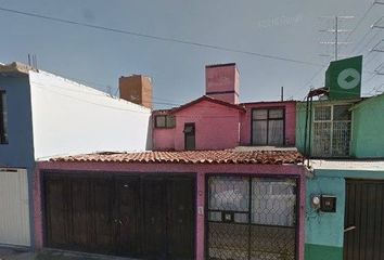 Casa en  Nueva Santa María De Las Rosas, Toluca De Lerdo, Estado De México, México