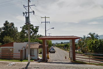 Casa en fraccionamiento en  Rubén Villaseñor Bordes 245, Rodríguez Alcaine, Autlán De Navarro, Jalisco, México