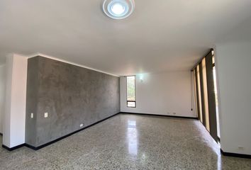 Apartamento en Poblado, Medellín
