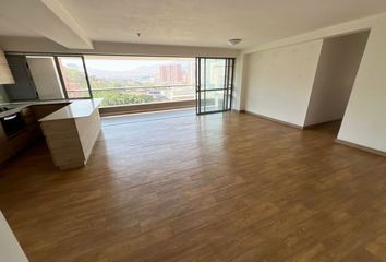 Apartamento en  Las Lomas, Medellín