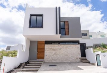 Casa en fraccionamiento en  Jade Sur, Circuito Cartagena, Zibatá, Querétaro, México